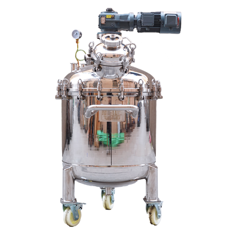 Mobile vacuum mixing tank